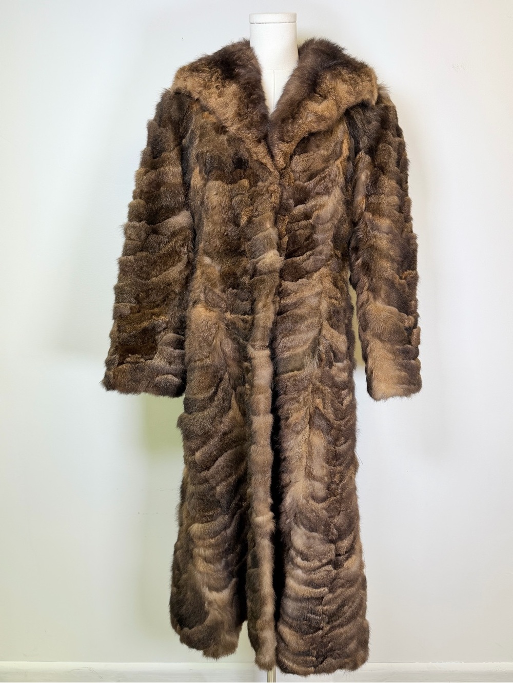Vintage 1970’s Full-Length Beaver Fur Coat Women’s Size 8/10 - Picture 8 of 14